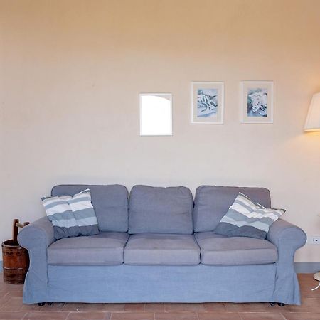 Il Borgo Delle Ville Palaia Esterno foto