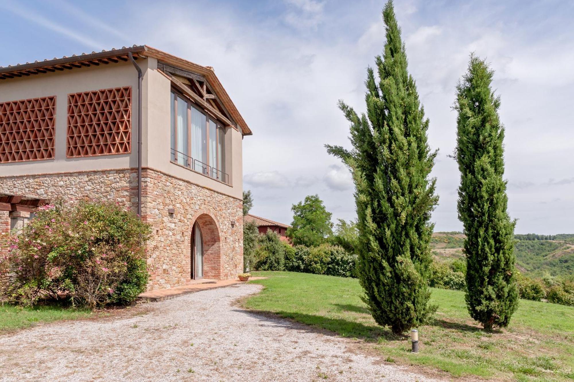 Il Borgo Delle Ville Palaia Esterno foto