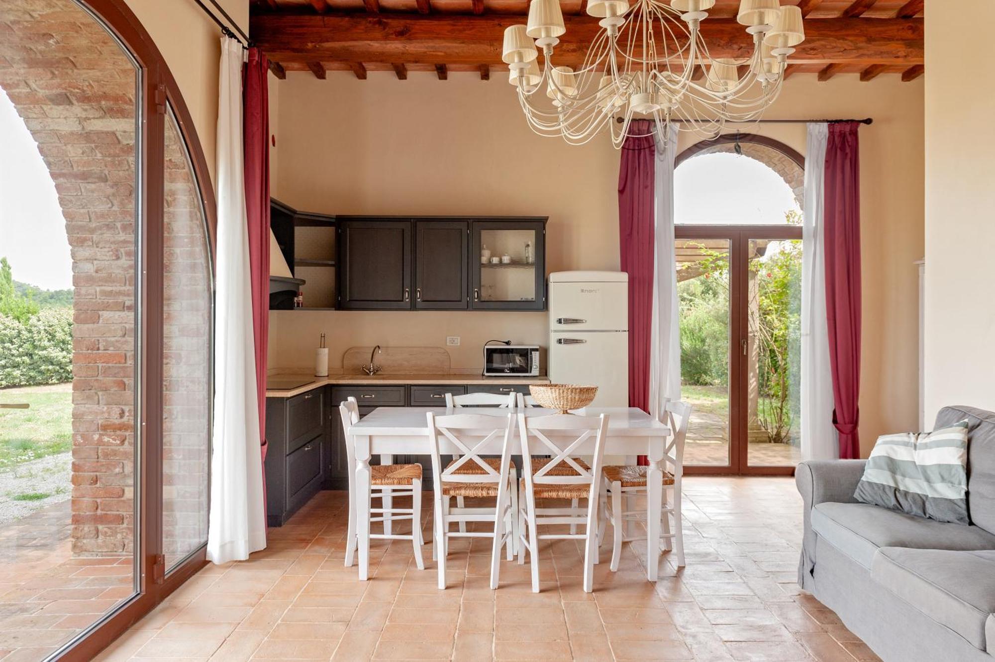 Il Borgo Delle Ville Palaia Esterno foto