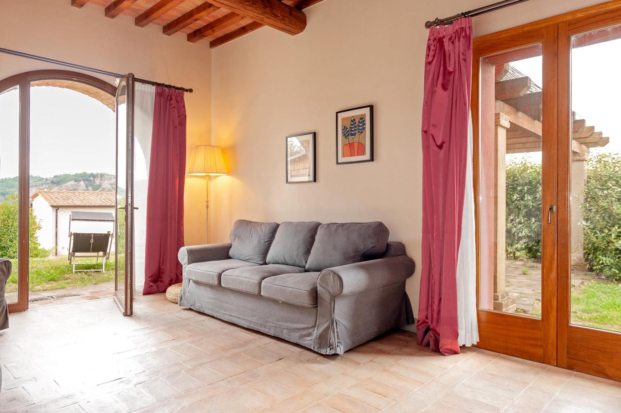 Il Borgo Delle Ville Palaia Esterno foto