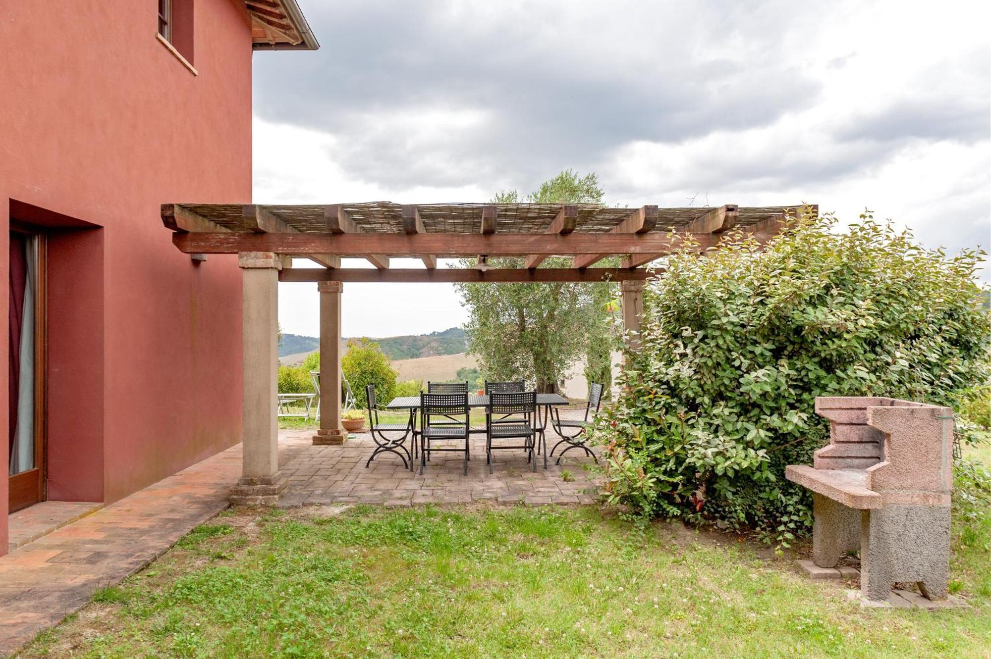 Il Borgo Delle Ville Palaia Esterno foto