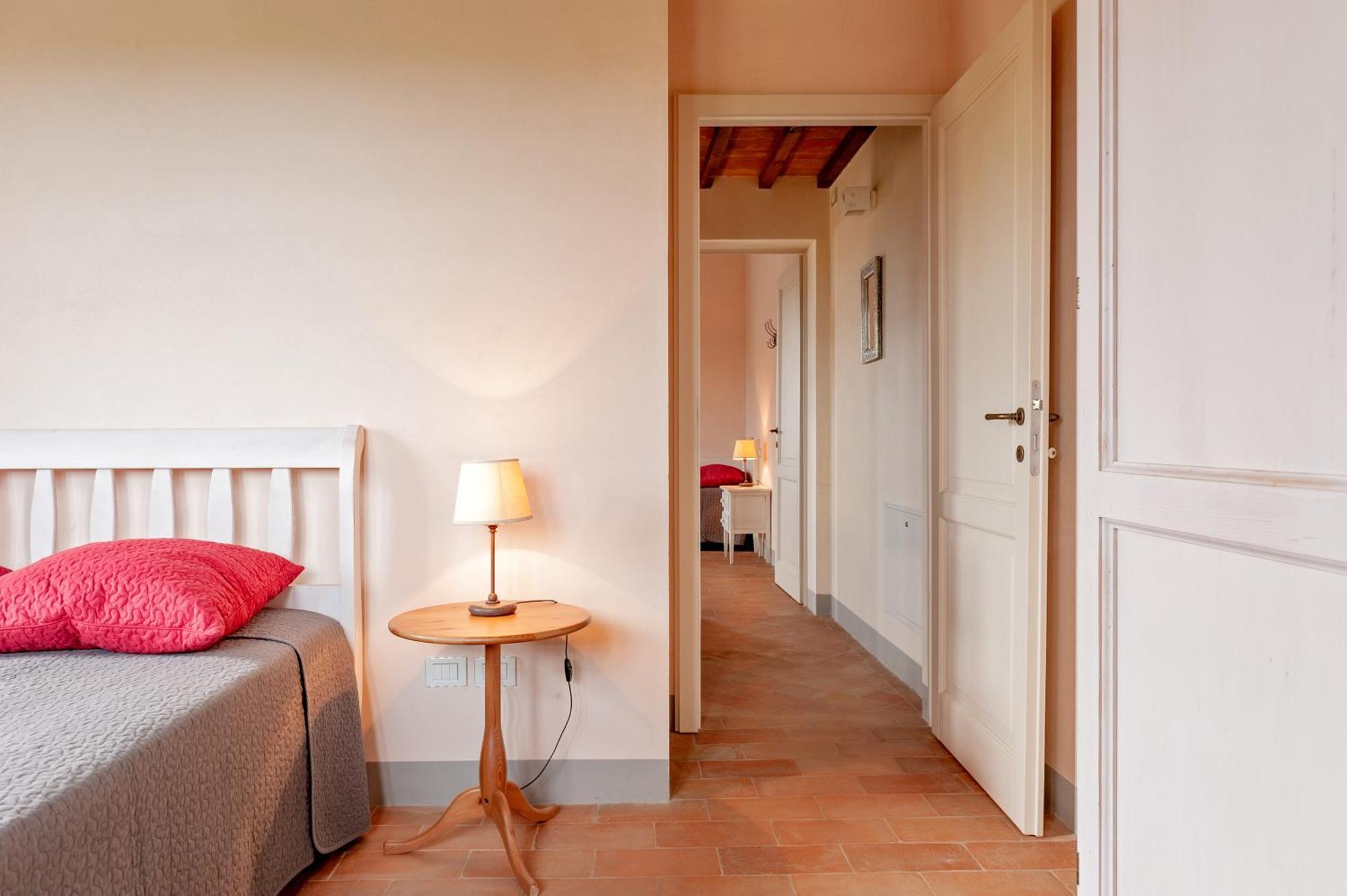 Il Borgo Delle Ville Palaia Esterno foto