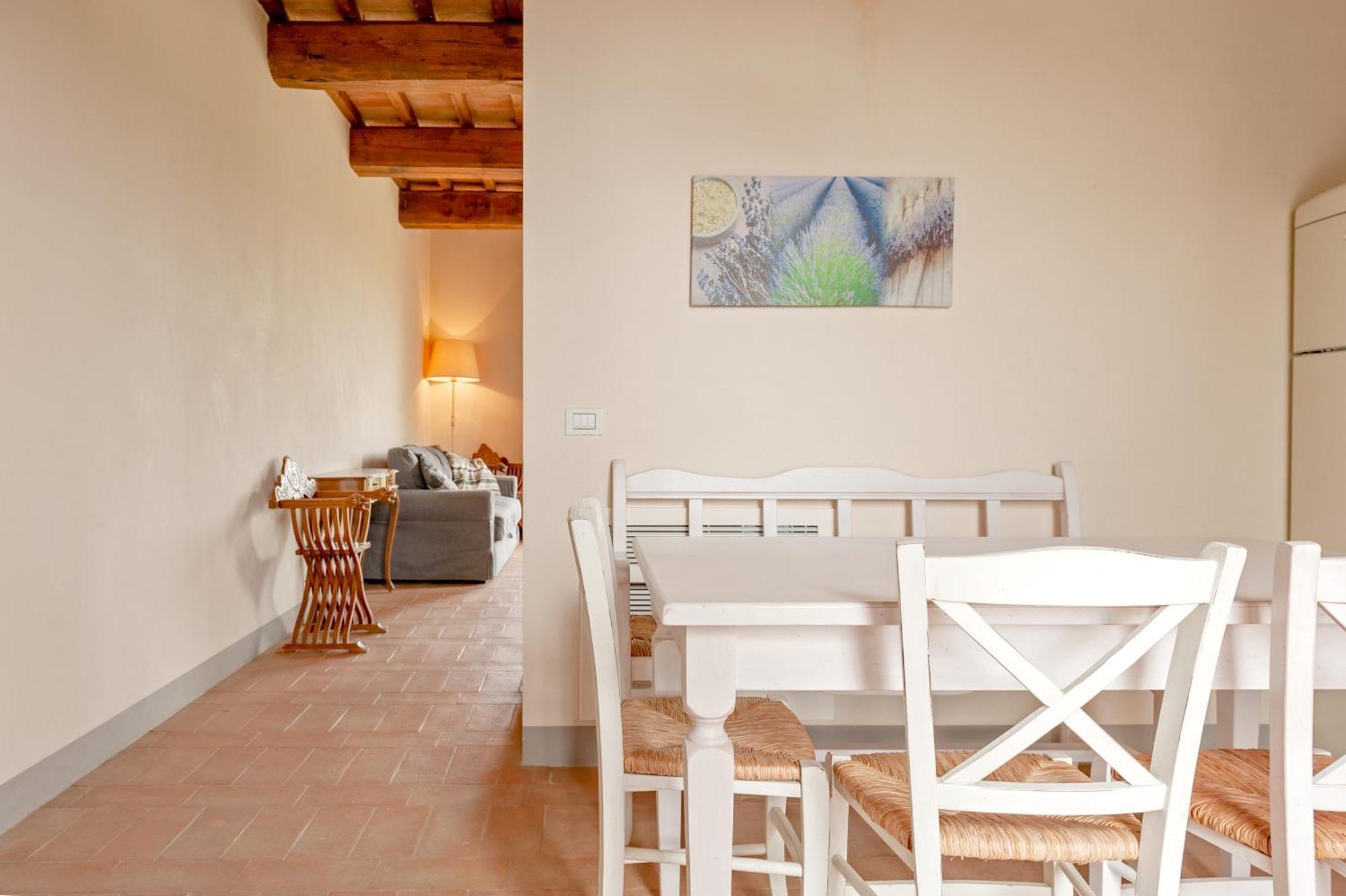 Il Borgo Delle Ville Palaia Esterno foto