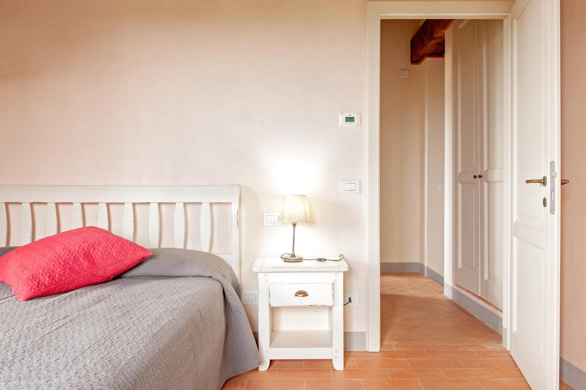Il Borgo Delle Ville Palaia Esterno foto