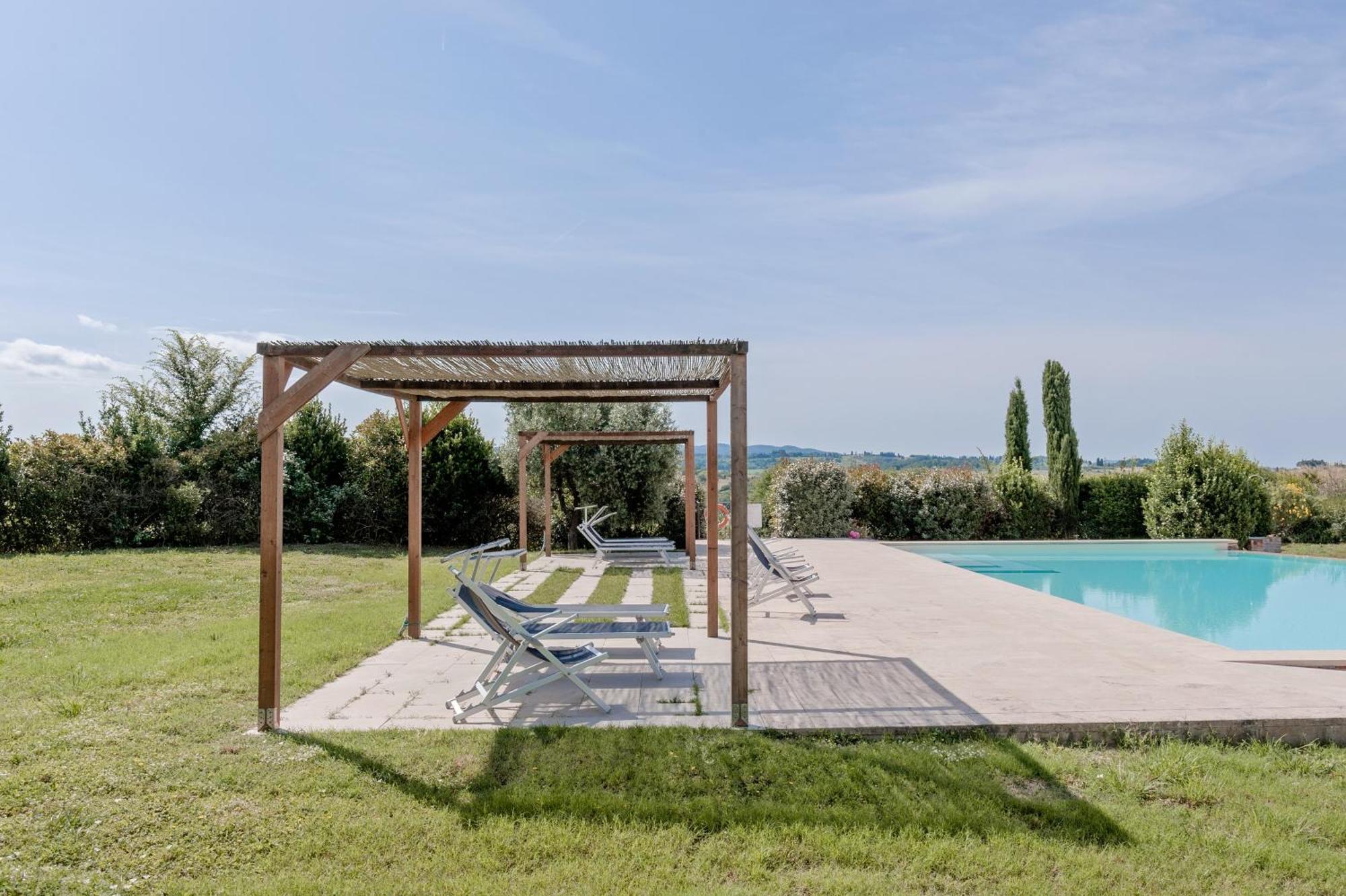Il Borgo Delle Ville Palaia Esterno foto